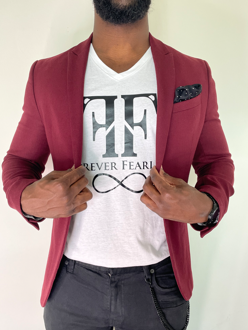 Triumphant T-Shirt – Unisex